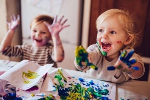Phương pháp giáo dục sớm Reggio Emilia và điều gì làm nó trở nên độc đáo?