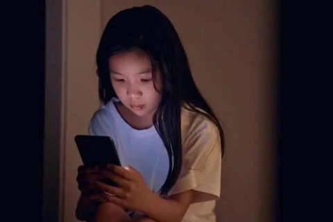 Loại hạnh phúc “vụn vặt” này đang âm thầm hủy hoại con cái, đáng tiếc là nhiều bậc cha mẹ vẫn chưa nhận ra