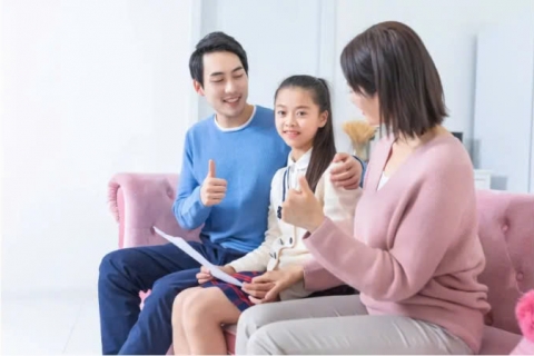 Nếu trong gia đình xuất hiện 3 dấu hiệu này, điều đó cho thấy tương lai con cái sẽ rất có triển vọng