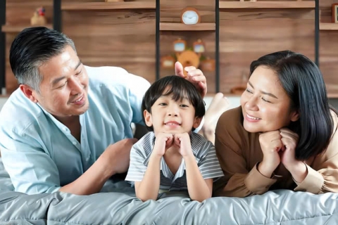 Trẻ không tự nhiên "VÔ ƠN", nguyên nhân có thể do 1 từ duy nhất cha mẹ hay nói